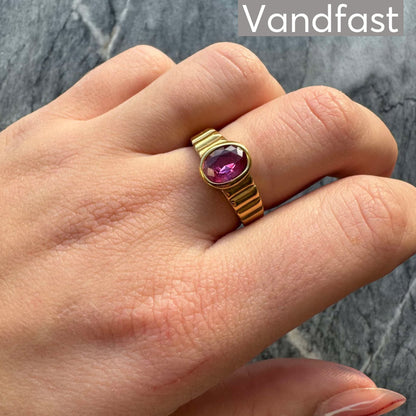 Annebrauner Imperial Ring Rose