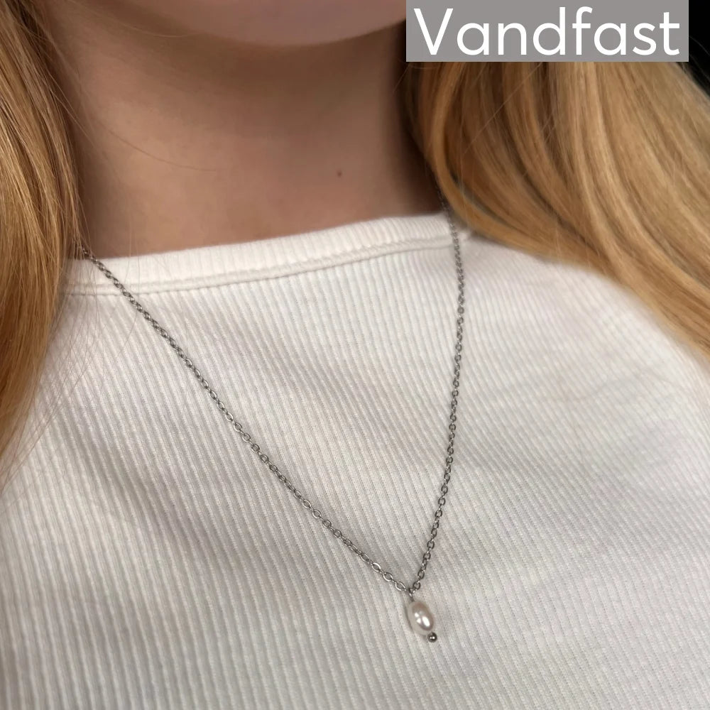 ANNEBRAUNER Pearl Necklace