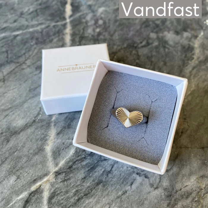 ANNEBRAUNER Sun Heart Ring